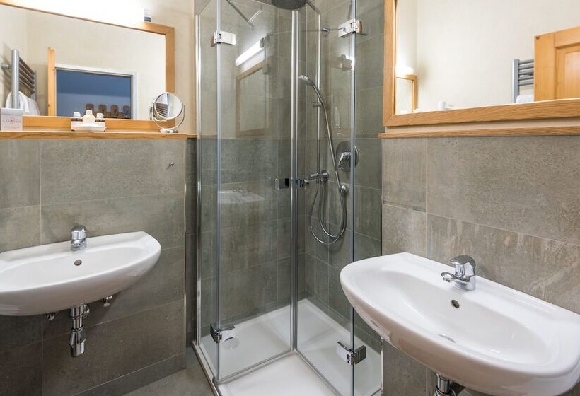 Апартаменты 2 Спальни с Балконом, Ferienappartements Landhof