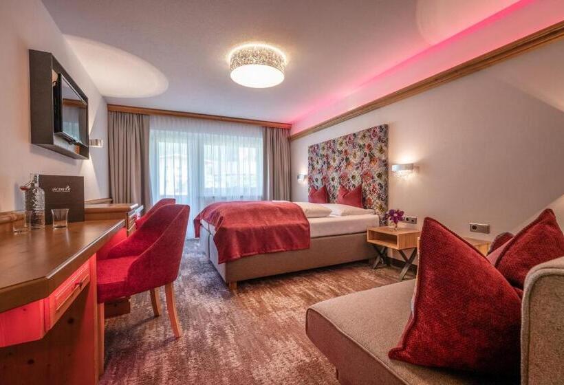 اتاق راحتی سه تخته, Jägerhof Und Jagdhaus