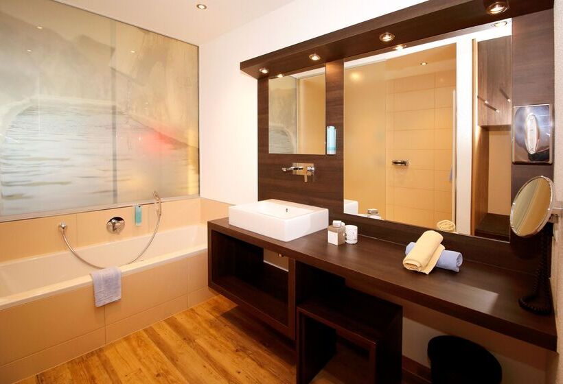 Люкс с Террасой, Zum Senner Suites Zillertal