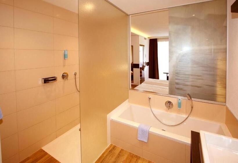 Люкс с Террасой, Zum Senner Suites Zillertal