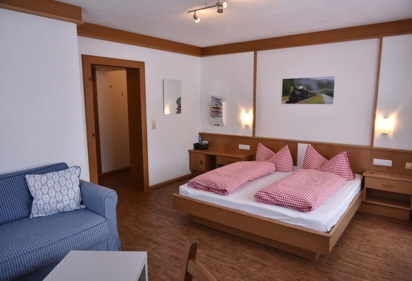 اتاق استاندارد سه نفره, Alphotel Mittersill
