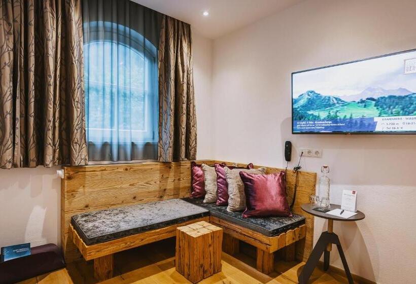 Семейный Номер, Flachauerhof