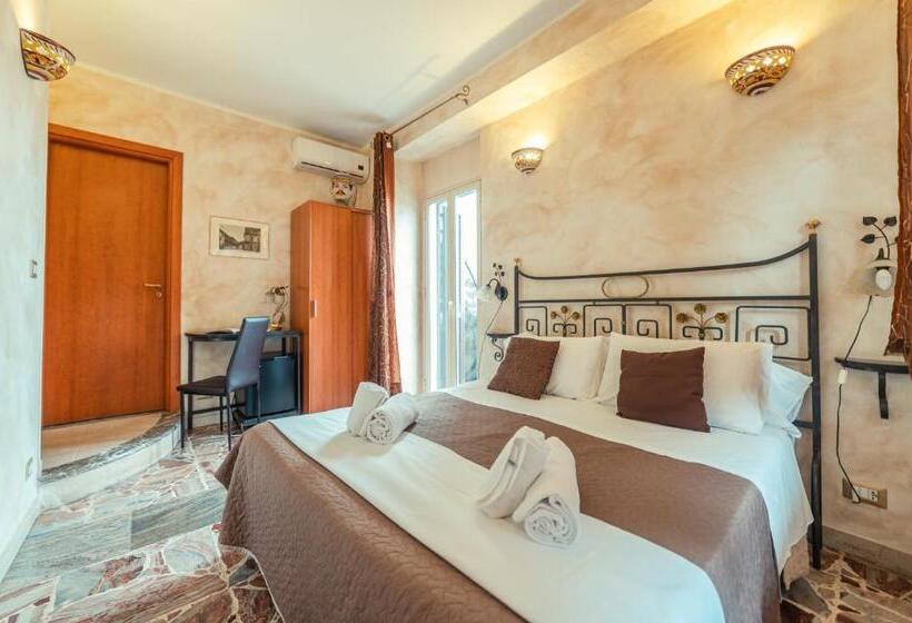 Номер Стандарт с Балконом, B&b Marranzano