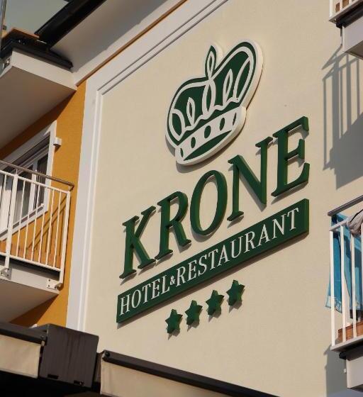 اتاق لوکس با تراس, Krone