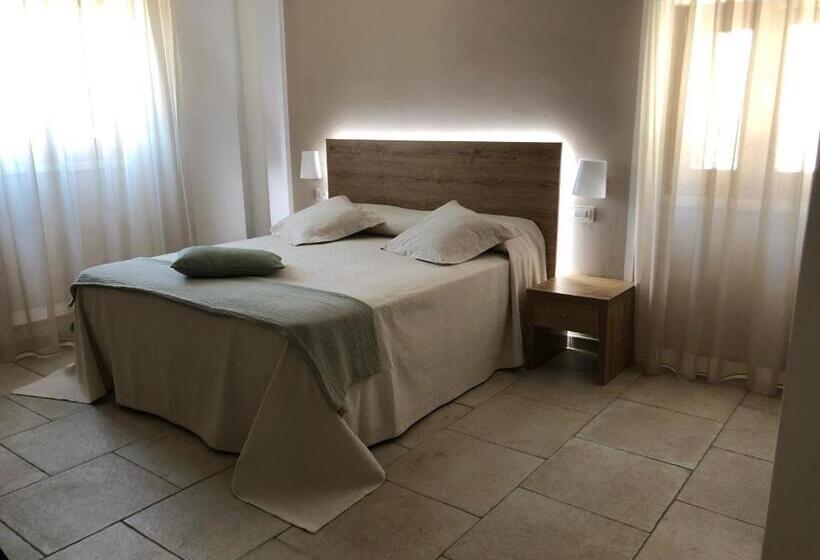 Номер Superior, Punta San Francesco