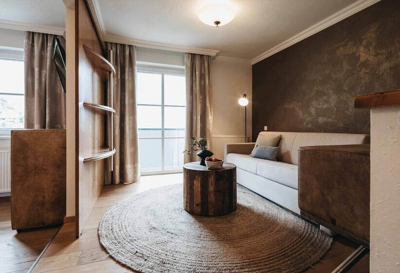 Deluxe Room Mountain View, Sonnhof Alpendorf   An Adults Only Place