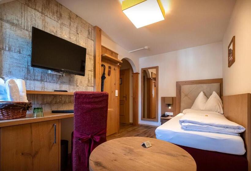 Номер Стандарт Индивидуальный, Landhotel Schützenhof
