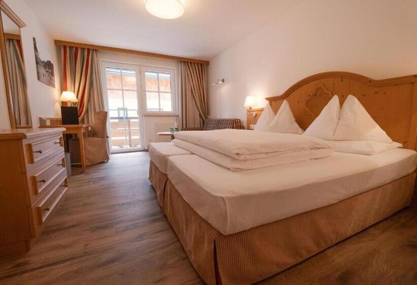Номер Стандарт с Балконом, Landhotel Schützenhof