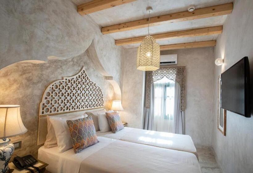 Семейный Номер, Decan Concept Boutique Estate