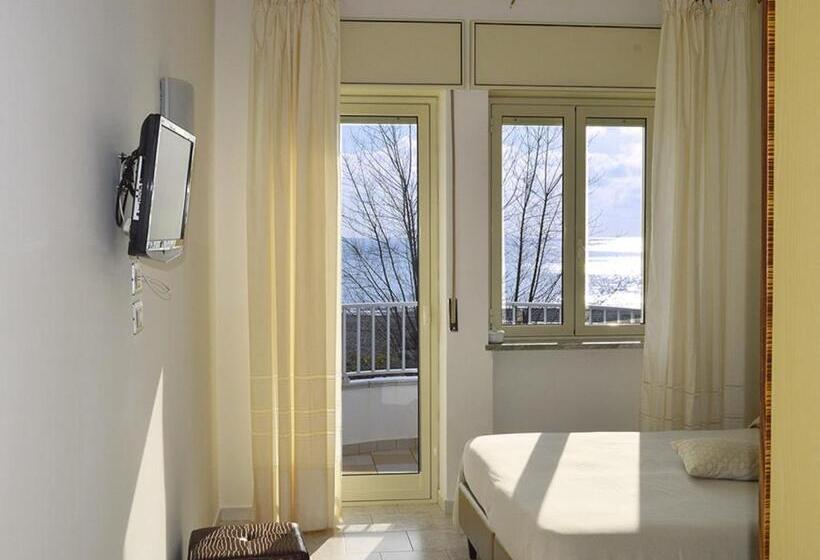 Quarto Superior Vista Mar, Garden