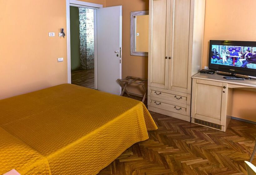 اتاق استاندارد یک نفره, Suite Accommodation