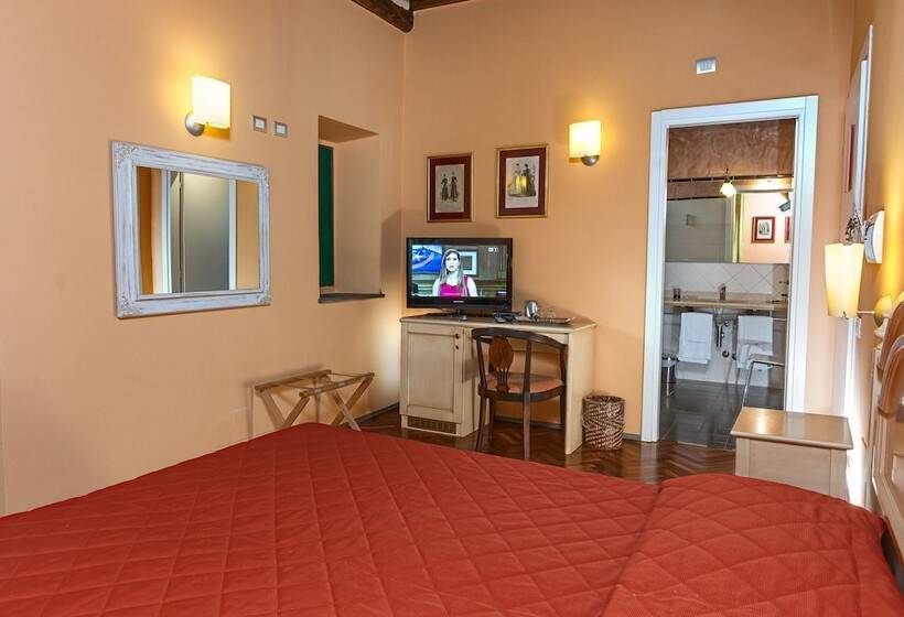 اتاق استاندارد سه نفره, Suite Accommodation