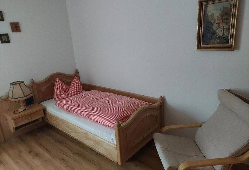 Номер Стандарт Индивидуальный, Pension Eichhorn