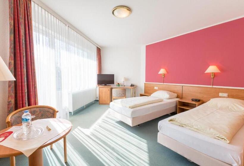 اتاق لوکس با بالکن, Aparthotel Berlin