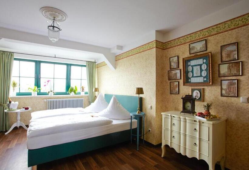 Номер Стандарт, Gastwirtschaft & Hotel Hallescher Anger