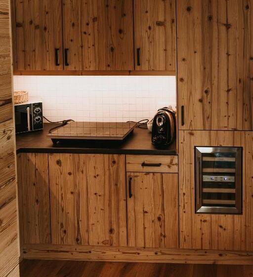Дом 2 Спальни, Tegernseer Hof