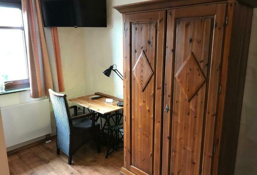 Номер Стандарт Индивидуальный, Landhotel Lindenhof