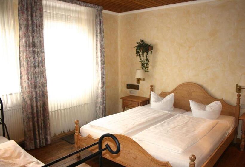 Номер Стандарт Трехместный, Privathotel Brügges Loui
