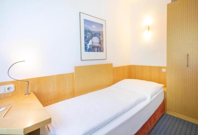 Номер Стандарт Индивидуальный, Achat Hotel Suhl