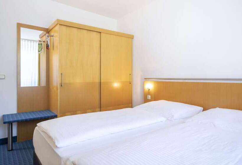 Номер Комфорт, Achat Hotel Suhl
