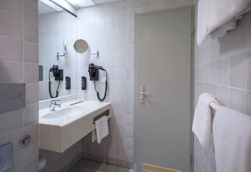 Полулюкс, Achat Hotel Suhl
