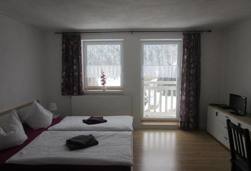 Семейный Номер, Greizer Kammhütte Gaststätte & Pension