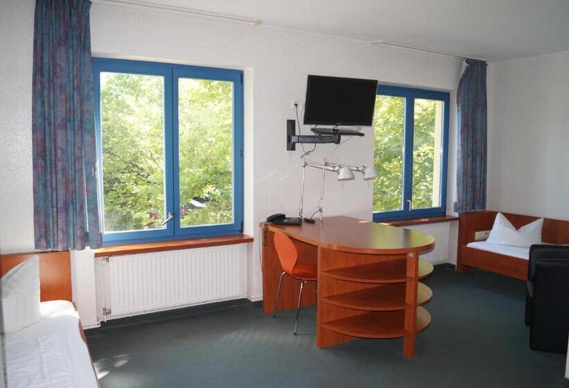 标准间, Landessportschule Bad Blankenburg