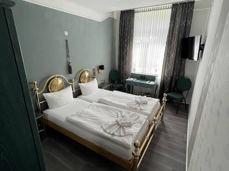 Номер Стандарт, Haus Hennesburg, Garni
