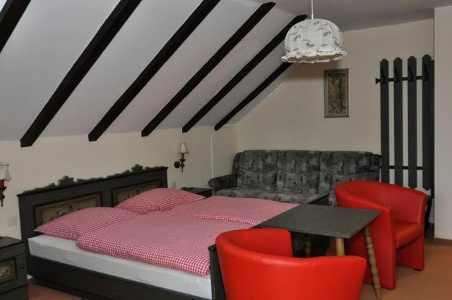 Номер Стандарт Трехместный, Restaurant Johanniskreuz