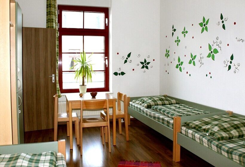 سرير فى غرفة مشتركه, Sleepy Lion Hostel & Apartments Leipzig