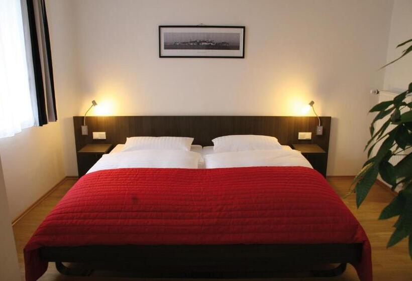 小型套房, Alcatraz Hotel Am Japanischen Garten