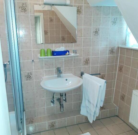 Номер Стандарт, Pension Marienhof