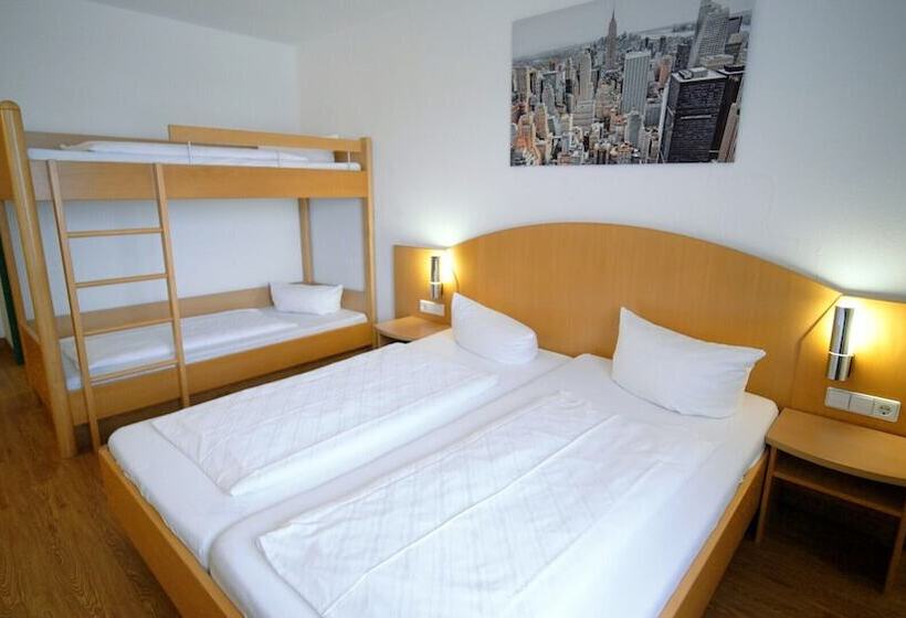 4인용 스탠다드 룸, Sunparc  Shuttle Zum Europapark Rust 4km & Rulantica 2km