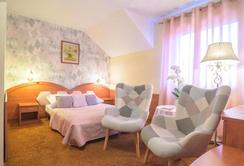 Номер Deluxe, Centrum Ulan Spa