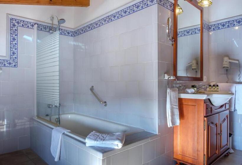 Номер Стандарт с Балконом, Finca Can Estades