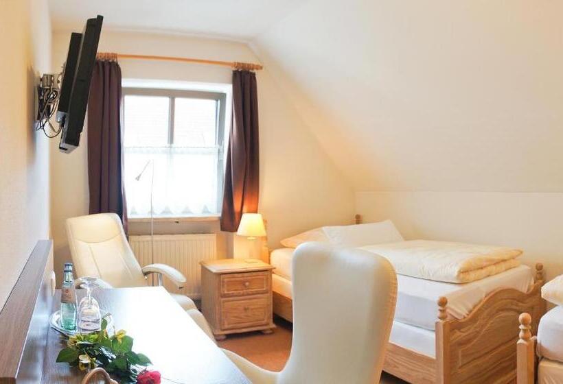 Номер Стандарт, Restaurant Kastanienhof Lauingen