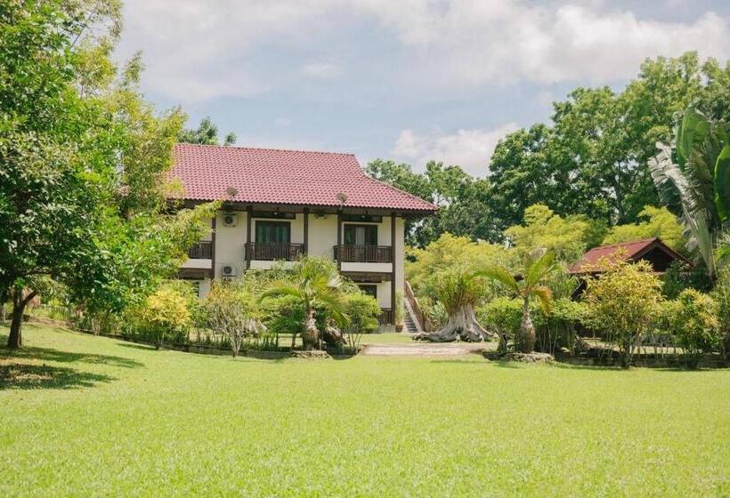 Семейный Номер Вид на Горы, Singgahsana Villa
