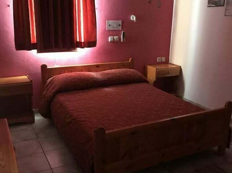 Семейный Номер, Pension Nikos