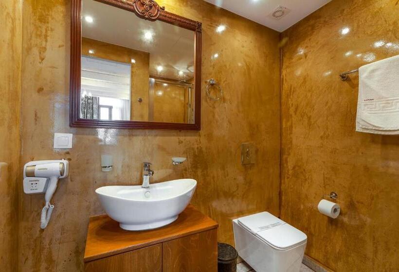 豪华套房, Hamam Suites Portou