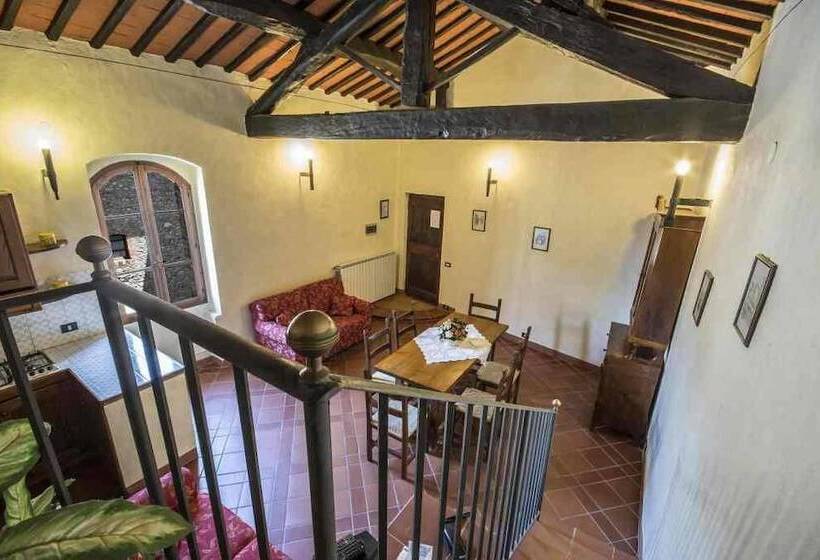 آپارتمان 3 خوابه, Castel Pietraio