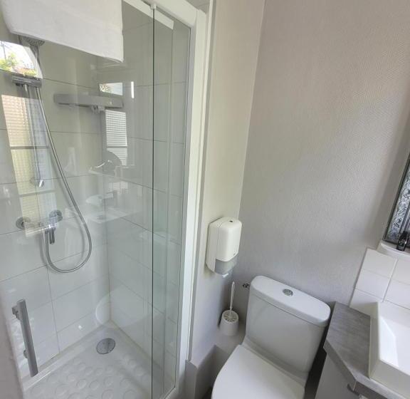 Номер Superior, Hôtel Céline   Hôtel De La Gare