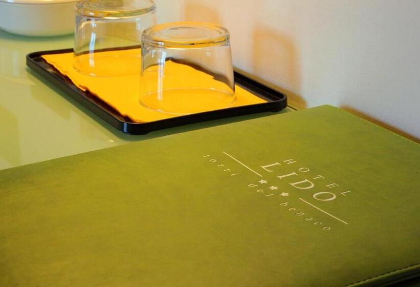 컴포트 룸, Lido