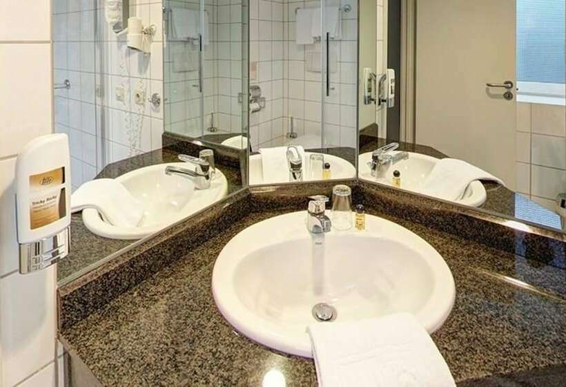 标准单人间, Plaza Suites Rüsselsheim