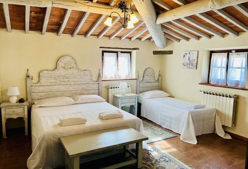 اتاق استاندارد سه نفره, Villa Schiatti