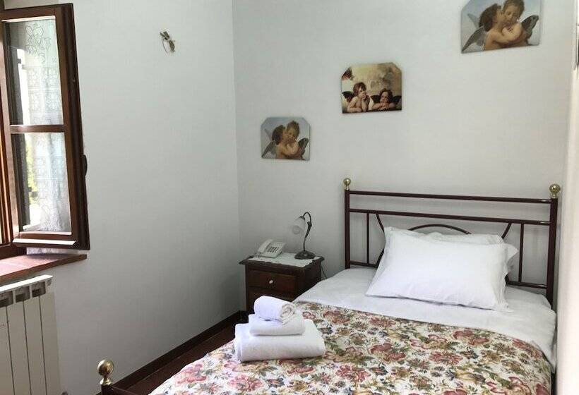 اتاق استاندارد یک نفره, Villa Schiatti