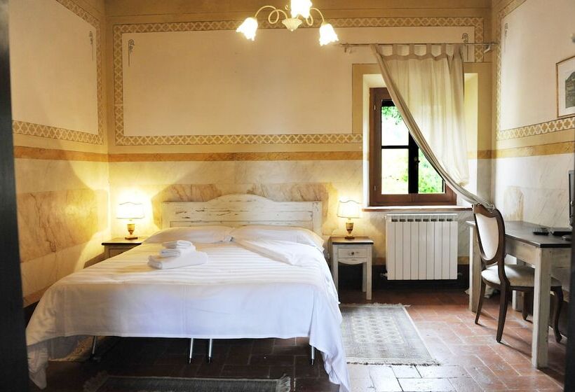 اتاق سوپریور سه تخته, Villa Schiatti