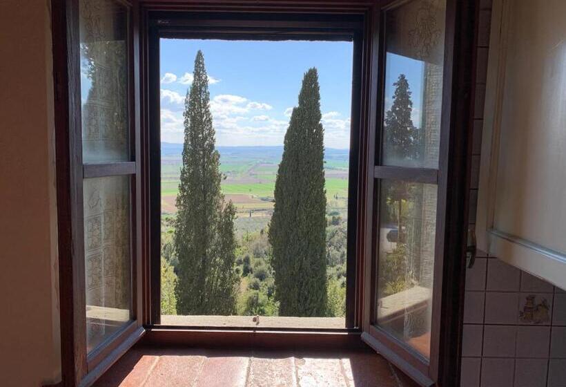 اتاق سوپریور سه تخته, Villa Schiatti
