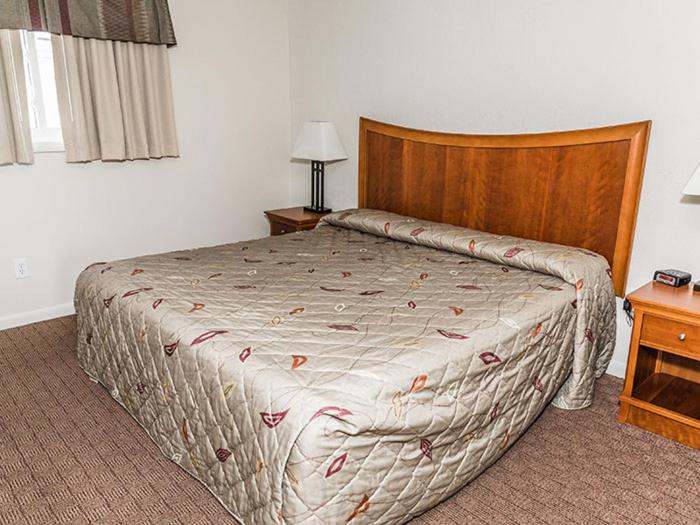 Люкс Deluxe Кровать Кинг, Desert Sand Resort