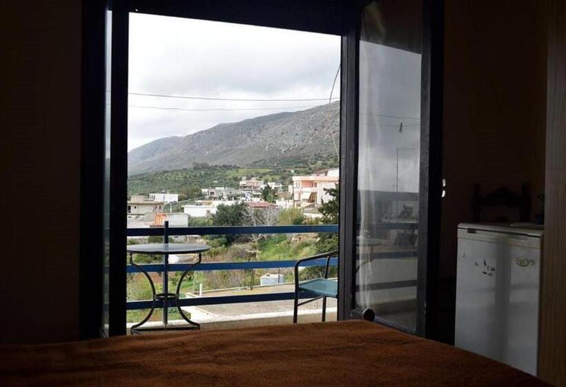 Студия Стандарт, Zakros Rooms Restaurant
