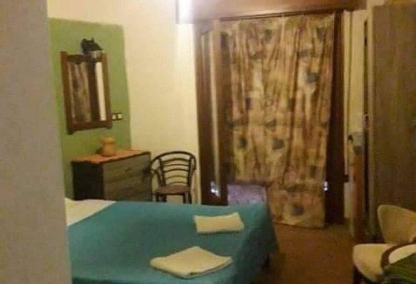 Трехместный Номер Классика, Zakros Rooms Restaurant